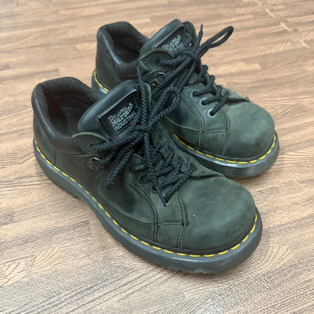 Vintage Dr.Martens 7A16
